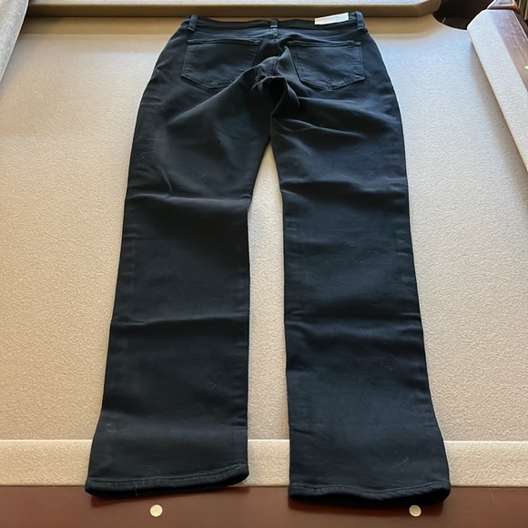 JOES JEANS- NWT The Runway Luna
High Rise Cigarette 32" Inseam -
Size 26 - Picture 11 of 11